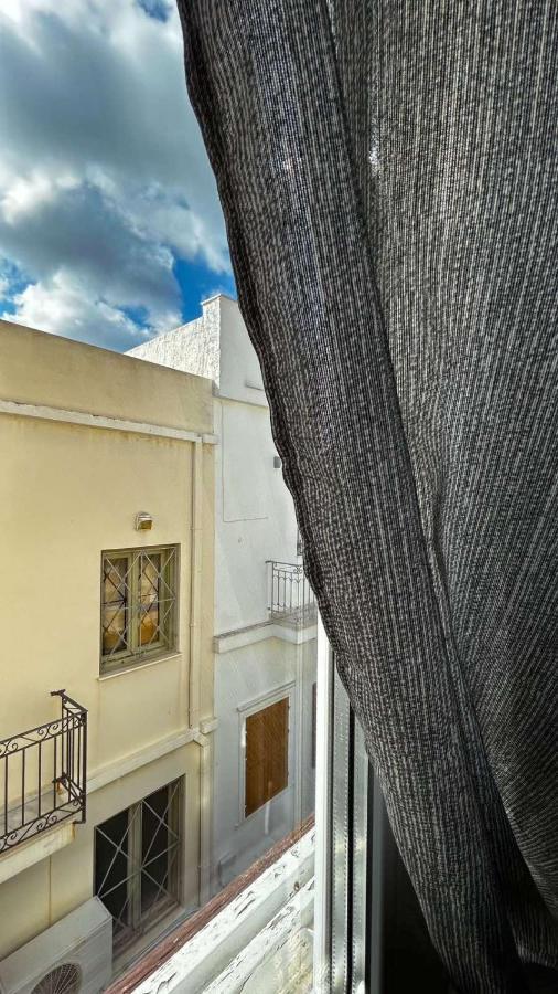 Central 9 Rooms Ermoupoli Ngoại thất bức ảnh