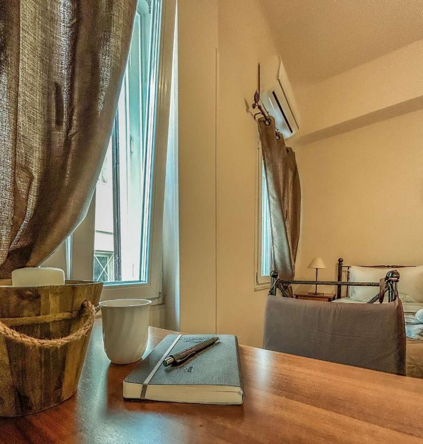 Central 9 Rooms Ermoupoli Ngoại thất bức ảnh
