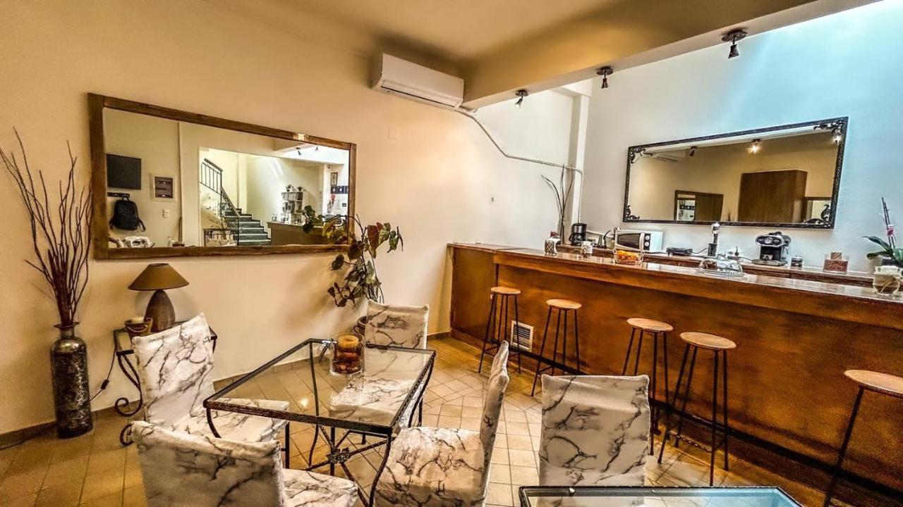 Central 9 Rooms Ermoupoli Ngoại thất bức ảnh
