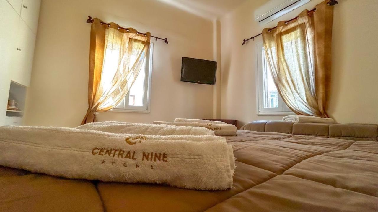 Central 9 Rooms Ermoupoli Ngoại thất bức ảnh